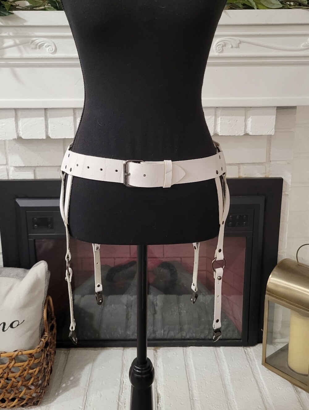 Cyberpunk Avant Garde White Leather Garter Belt